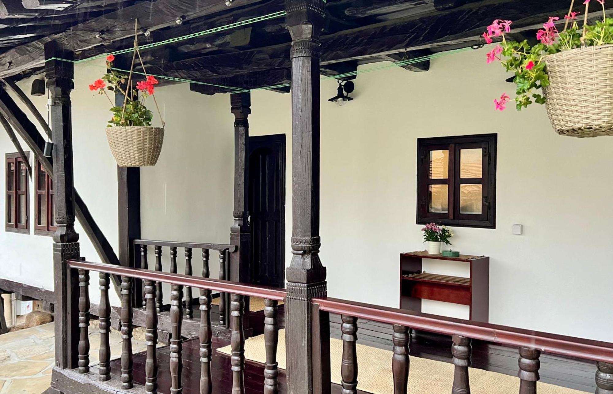 Туйковата Къща Tuikov'S House Тетевен Экстерьер фото